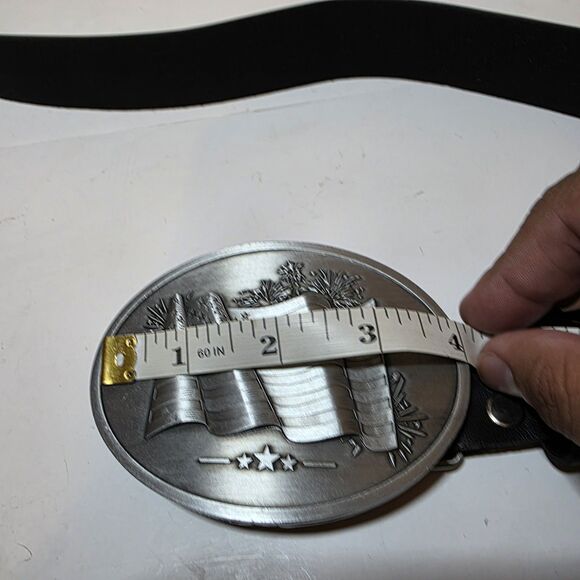 Bevbuckle Silver Tone American Flag Belt Buckle Drink Holder Oval Shaped - Picture 9 of 11